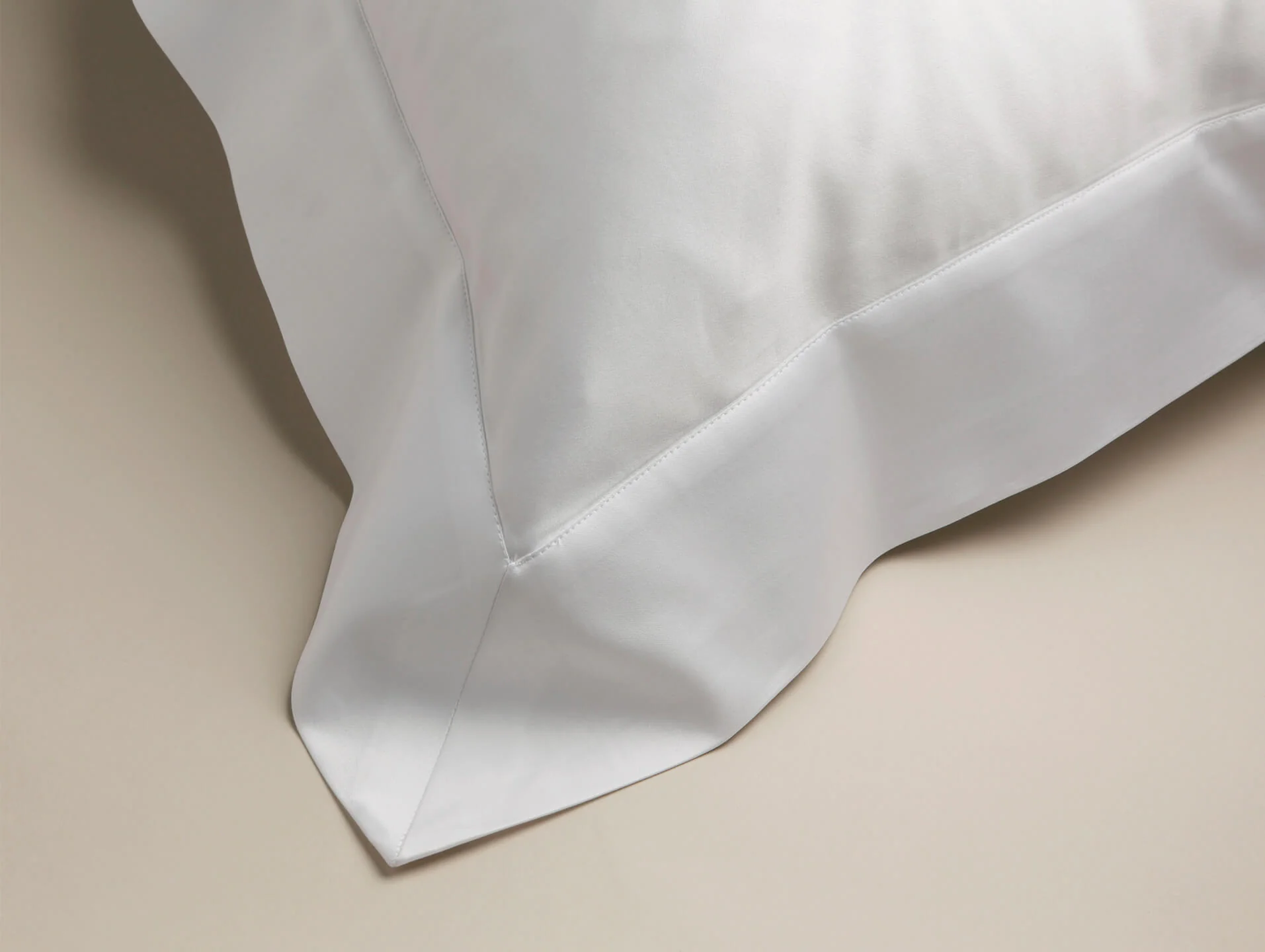 The Dream Cotton Sateen Duvet Cover - Image 5