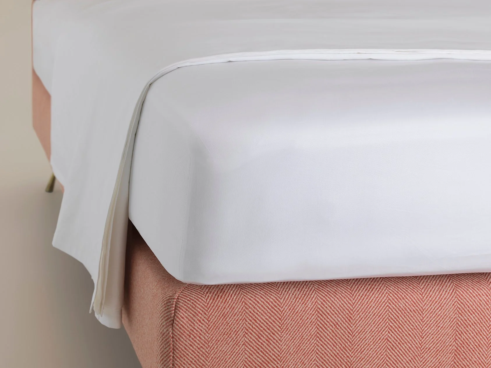 The Dream Cotton Sateen Fitted Sheet