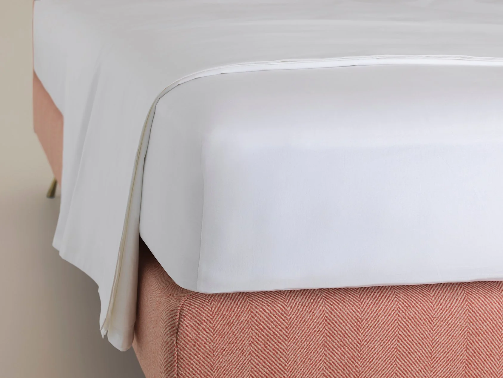 400 Thread Count Cotton Percale Fitted Sheet - Image 3