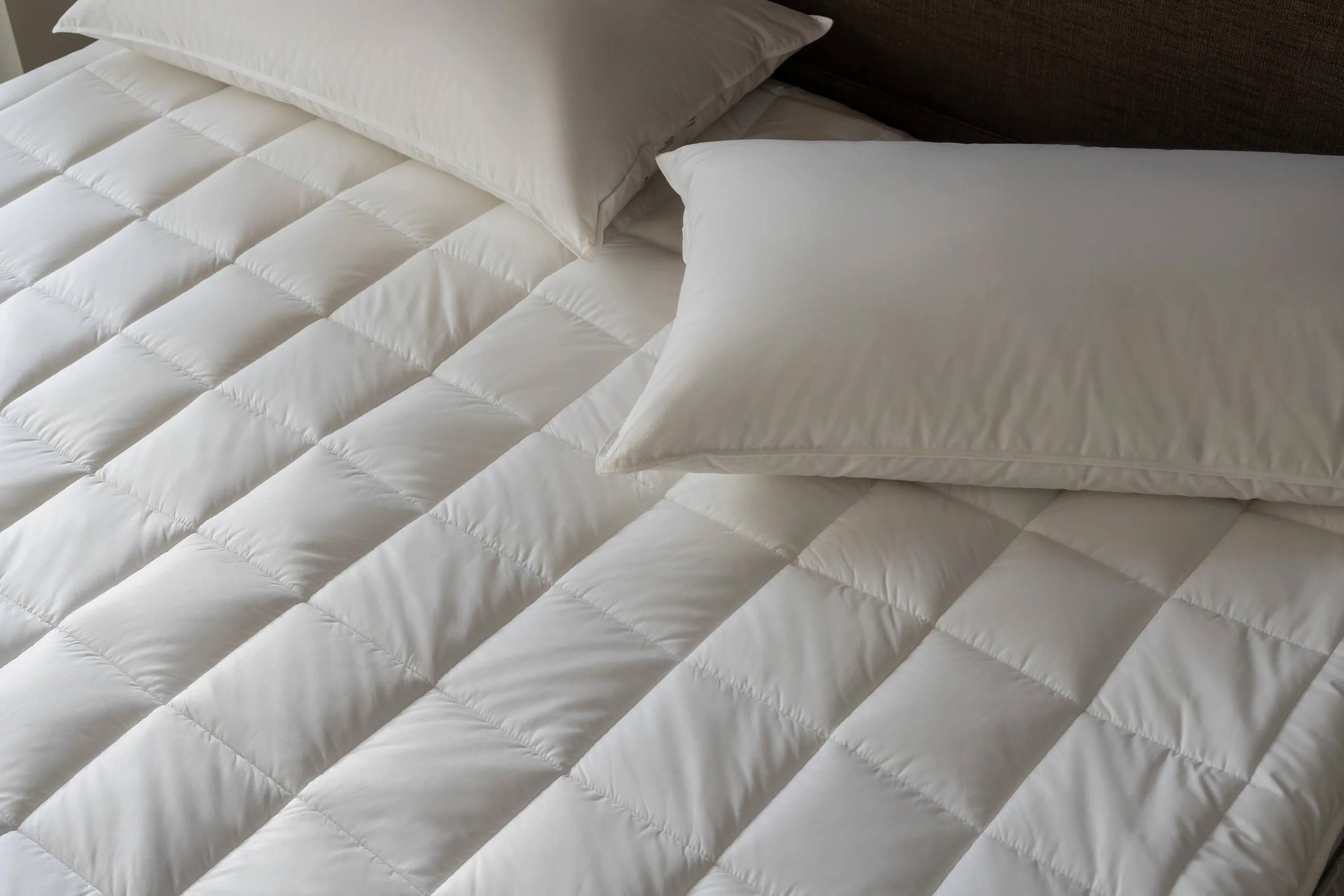 Extra Deep Climate Control Mattress Protector - Image 3