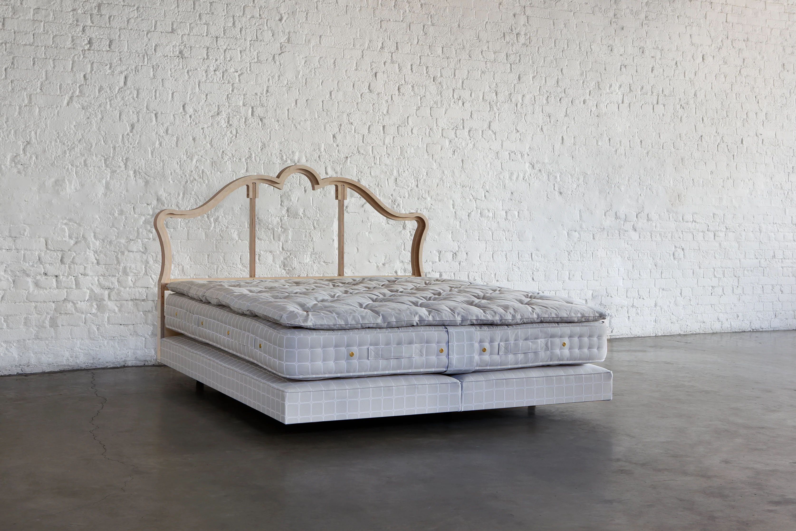 Nº4v Mattress - Image 2