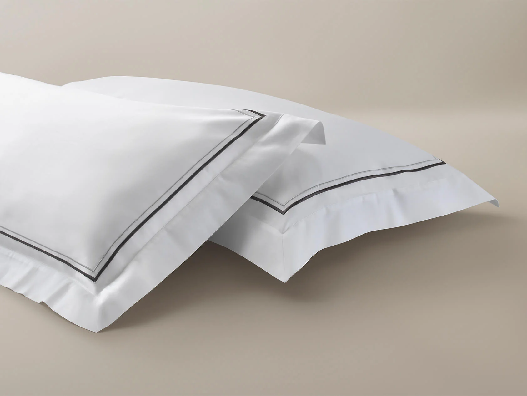 The Drift Luxury Cotton Percale Bed Linen Set - Image 6