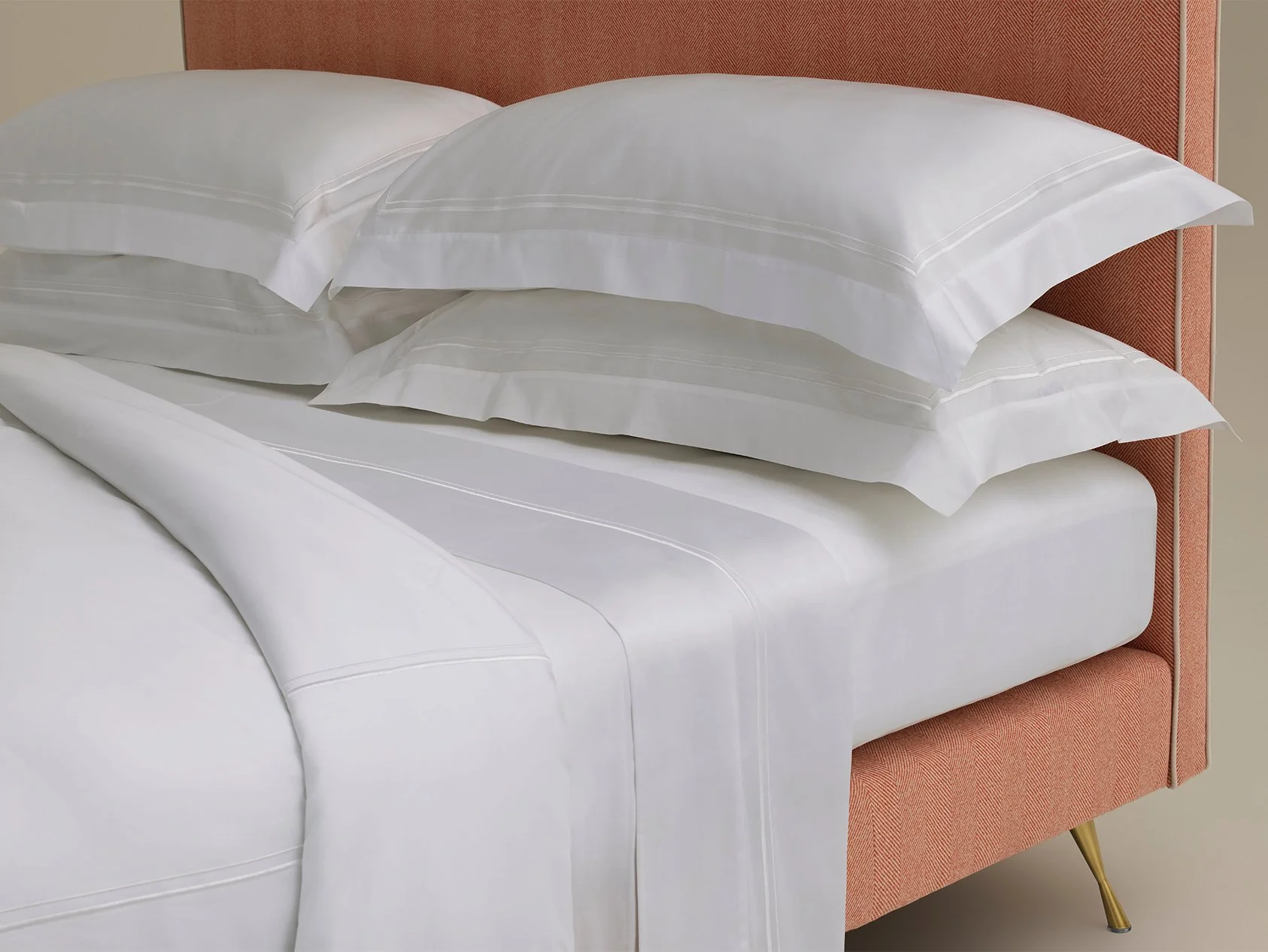 The Drift Luxury Cotton Percale Bed Linen Set - Image 2