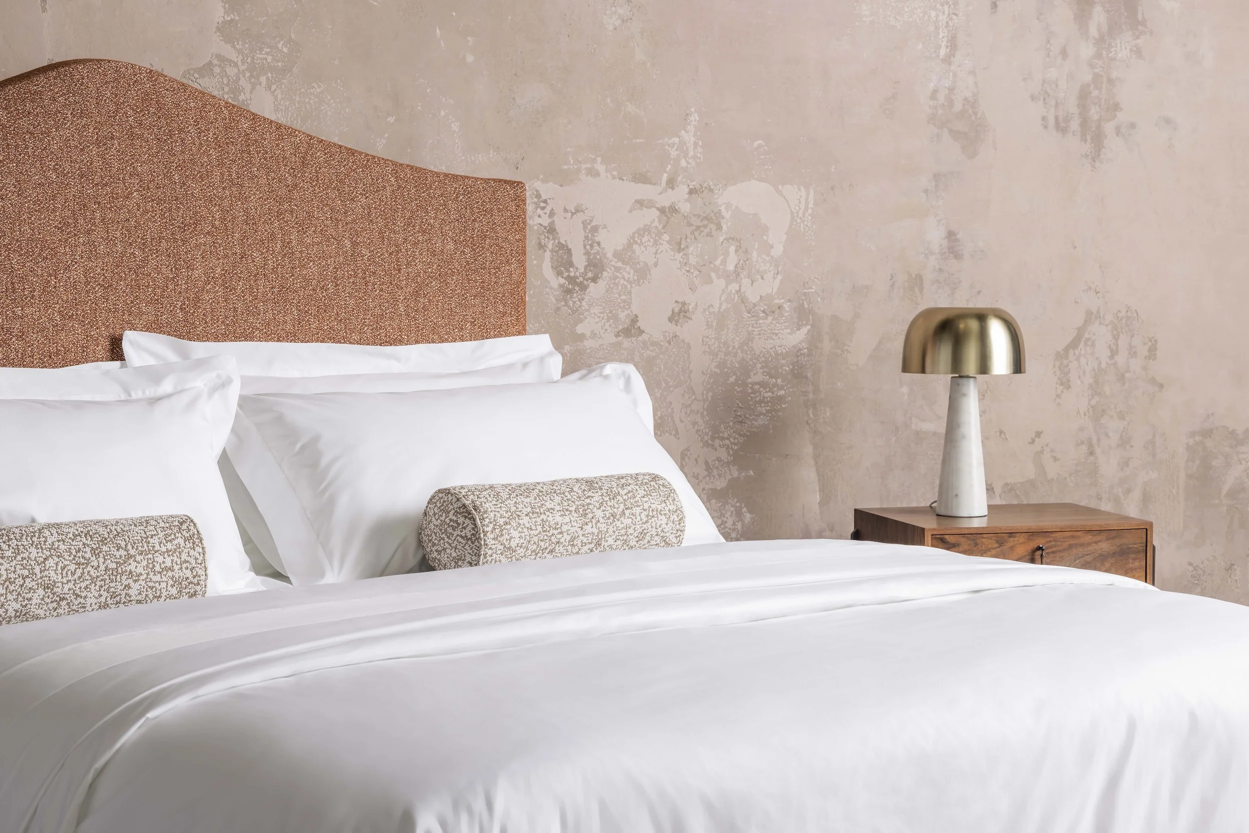 The Drift Luxury Cotton Percale Bed Linen Set - Image 2